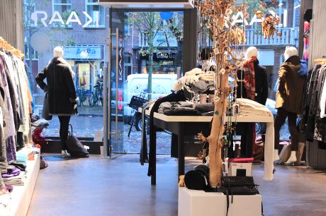 Foto Bij KAAR, Hart voor Mode in Hoorn, Einkaufen, Spaß beim Einkaufen