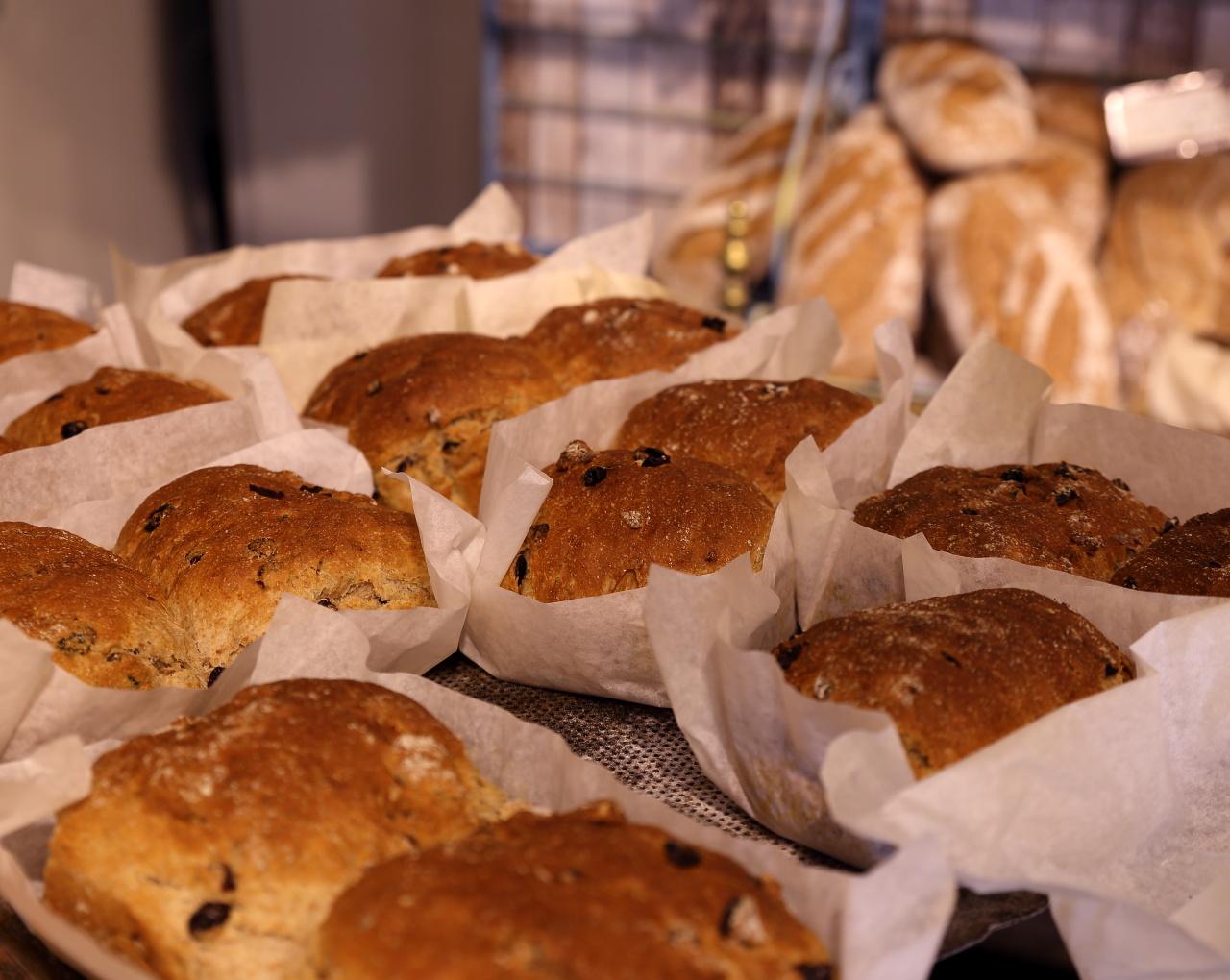 Foto Bakkerij Raat in Alkmaar, Einkaufen, Delikatessen & spezialitäten, Snack & dazwischen - #2