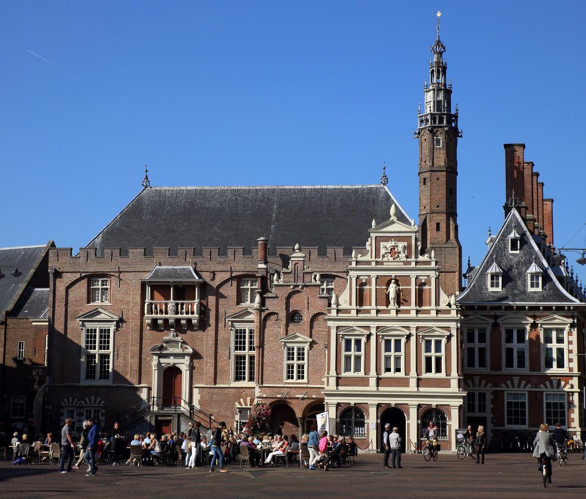 Foto Stadhuis in Haarlem, Aussicht, Sehenswürdigkeiten & wahrzeichen - #1