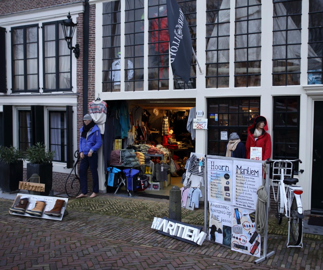 Foto Hoorn Maritiem in Hoorn, Einkaufen, Modekleidung - #2