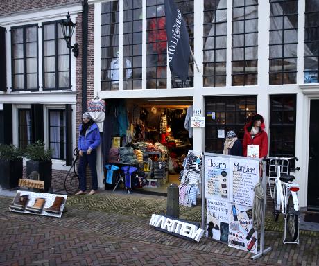 Foto Hoorn Maritiem in Hoorn, Einkaufen, Modekleidung