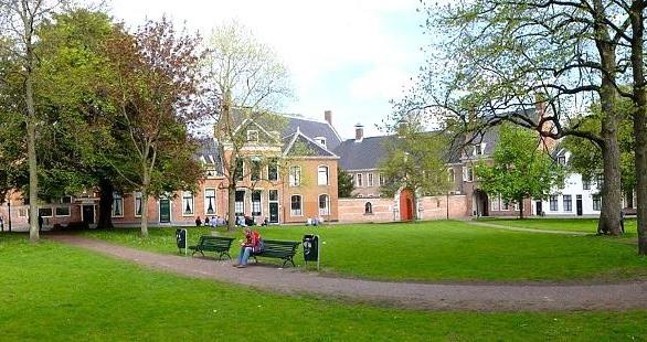 Foto Martinikerkhof in Groningen, Aussicht, Nachbarschaft, platz, park - #1