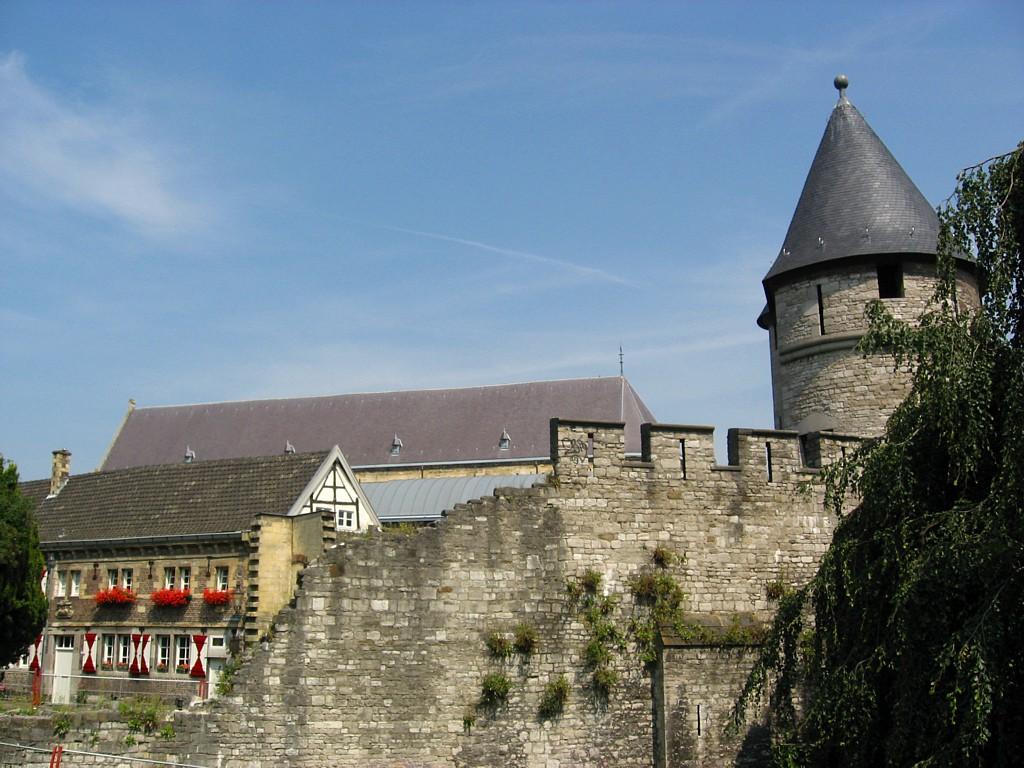 Foto Pater Vincktoren in Maastricht, Aussicht, Besichtigung, Herumlaufen - #1