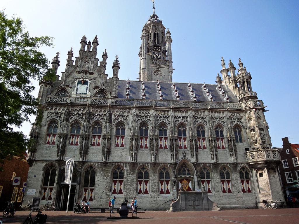 Foto Stadhuis in Middelburg, Aussicht, Besichtigung - #1