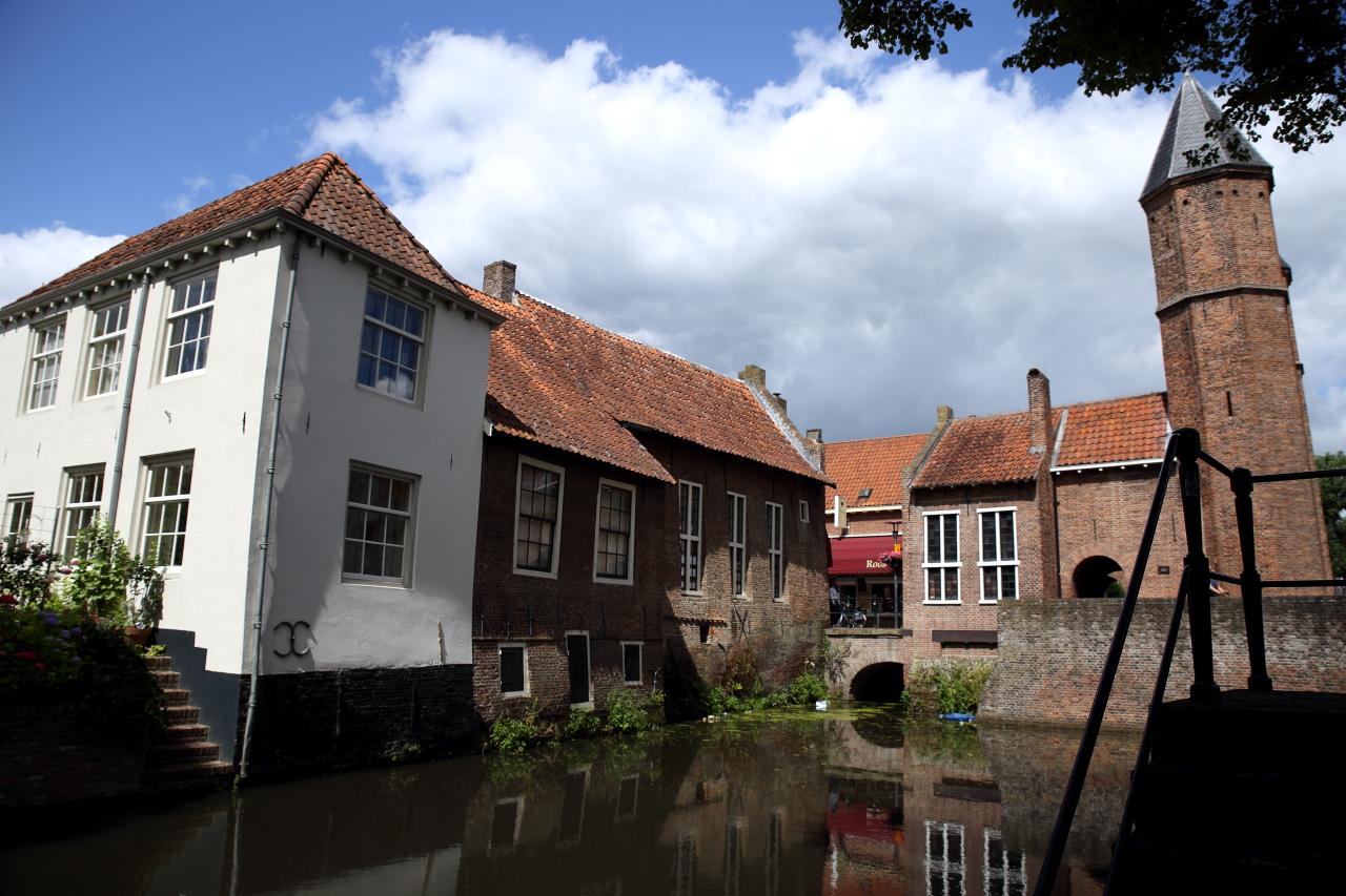 Foto Zuidsingel in Amersfoort, Aussicht, Nachbarschaft, platz, park - #1