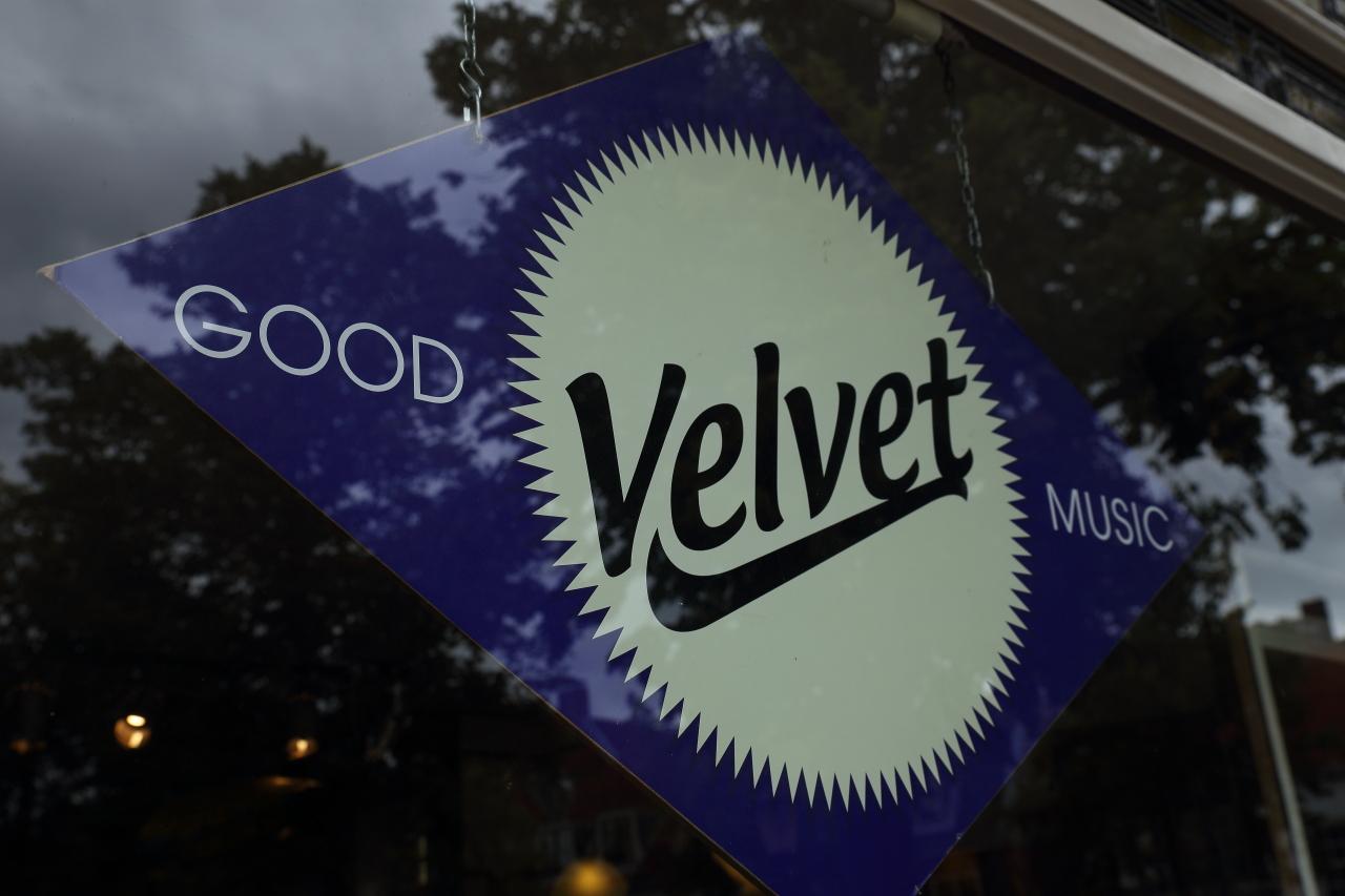 Foto VelvetMusic in Amersfoort, Einkaufen, Hobby & freizeit - #1