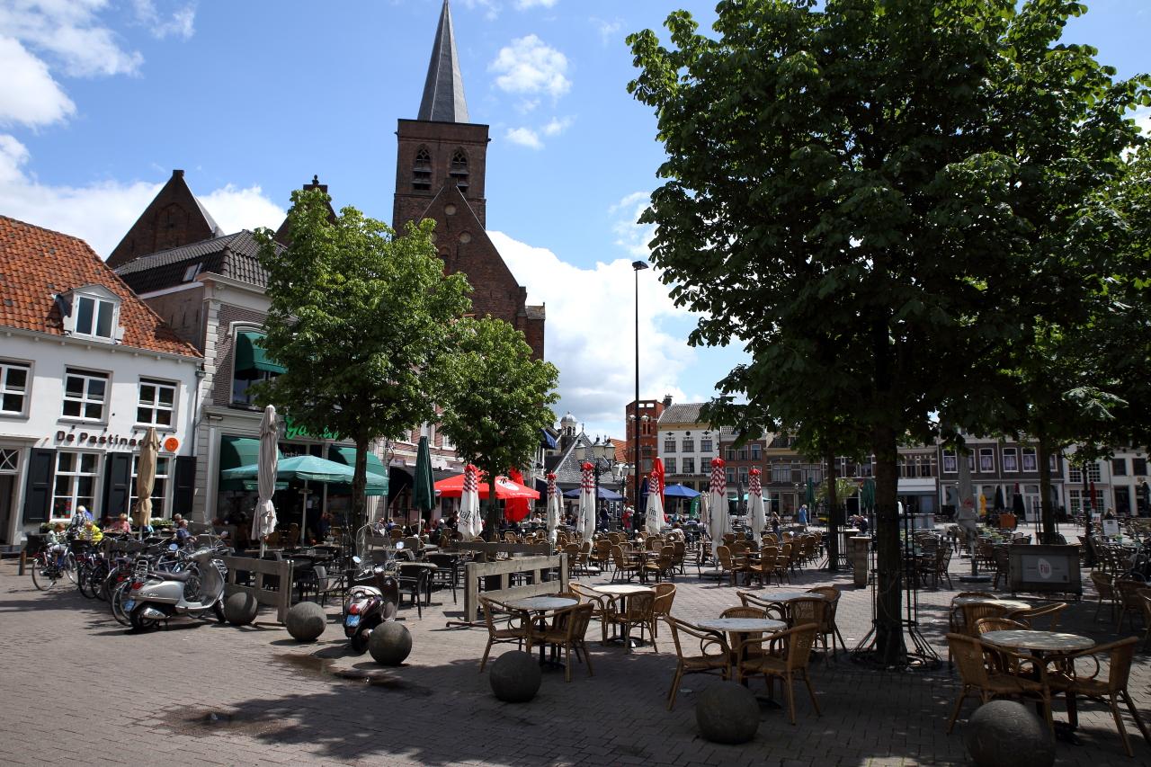 Foto Hof in Amersfoort, Aussicht, Sehenswürdigkeiten & wahrzeichen, Nachbarschaft, platz, park - #3