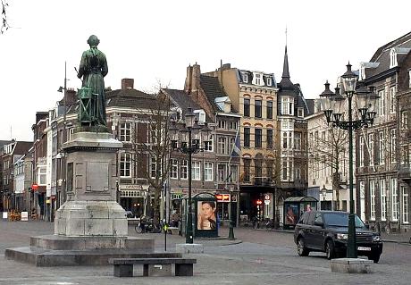 Foto De Markt in Maastricht, Aussicht, Ggenieße ein gutes getränk, Herumlaufen