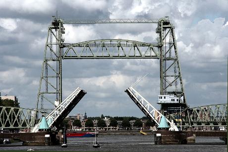 Foto De Hef in Rotterdam, Aussicht, Sehenswürdigkeiten & wahrzeichen
