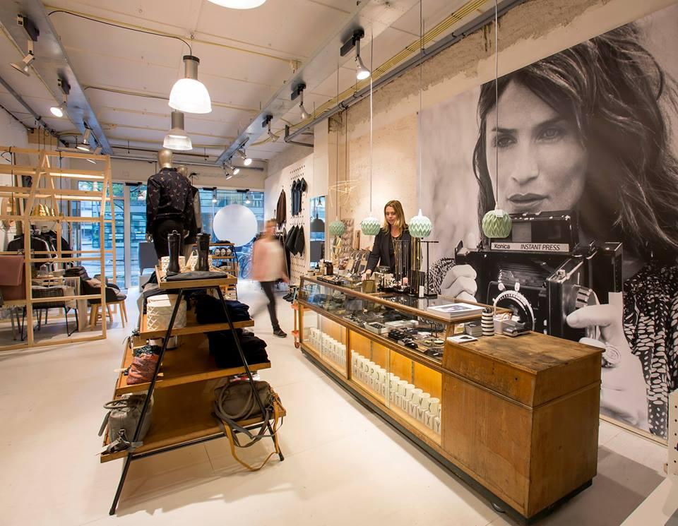 Foto Deense Kroon in Eindhoven, Einkaufen, Modekleidung, Whonen & kochen - #2