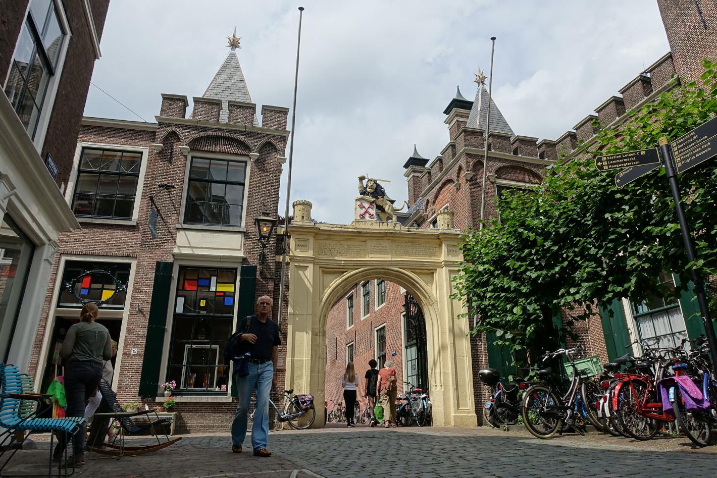 Foto De Burcht in Leiden, Aussicht, Sehenswürdigkeiten & wahrzeichen - #1