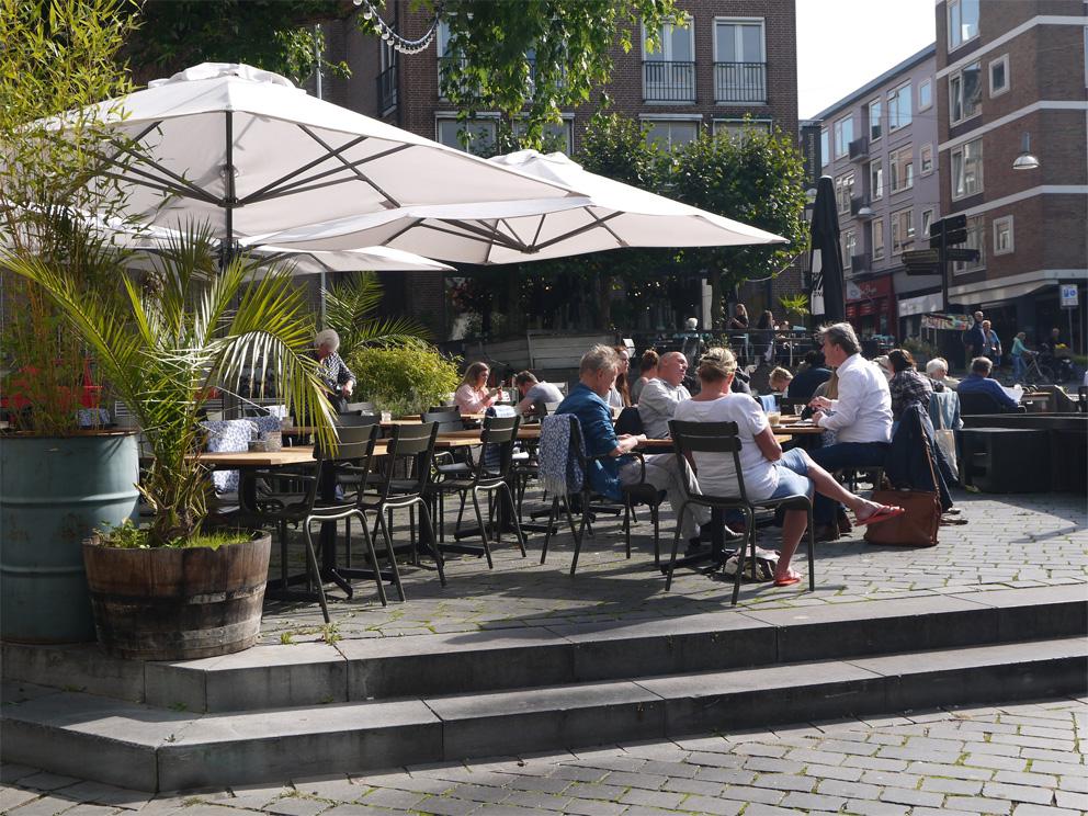 Foto Nibbles in Nijmegen, Essen & Trinken, Genieße ein köstliches mittagessen, Viel spaß beim abendessen - #1