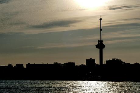 Foto Euromast in Rotterdam, Aussicht, Sehenswürdigkeiten & wahrzeichen