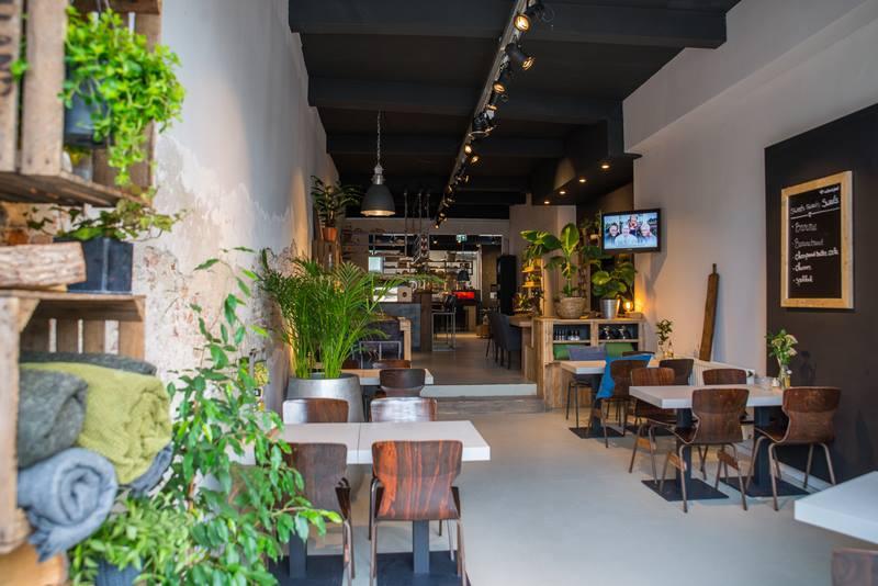 Foto Bij Best Breakfast, Lunch & Coffee in Delft, Essen & Trinken, Trinke kaffee, tee, Genieße ein köstliches mittagessen - #1