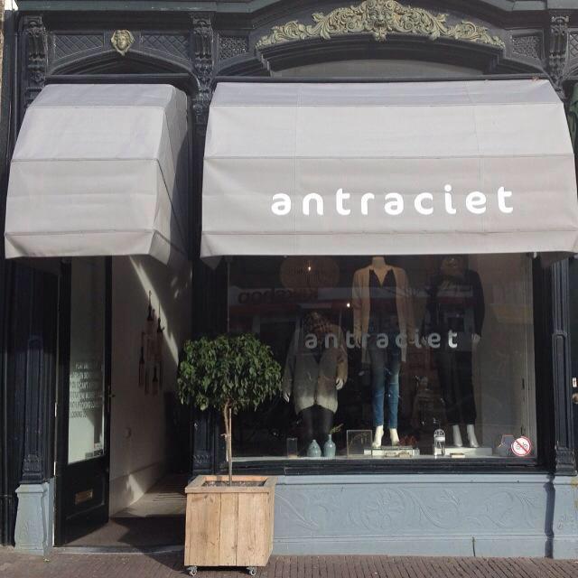 Foto Antraciet Living & Fashion in Leiden, Einkaufen, Modekleidung - #2