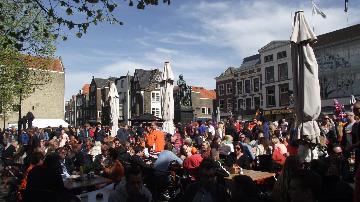 Foto Scheffersplein in Dordrecht, Aussicht, Kaffee, Mittagessen, Getränk, Nachbarschaft - #1