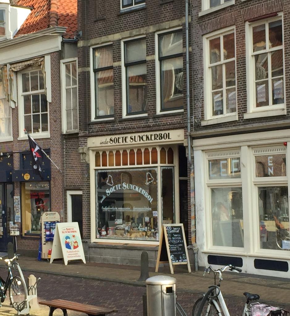 Foto Inde Soete Suyckerbol in Alkmaar, Einkaufen, Delikatessen & spezialitäten - #1