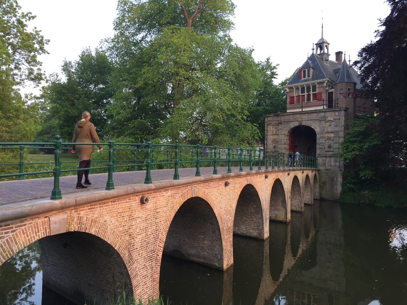 Foto Oosterpoort in Hoorn, Aussicht, Sehenswürdigkeiten & wahrzeichen - #1