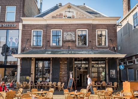 Foto Stadscafé De Waag in Delft, Essen & Trinken, Mittagessen, Getränk, Abendessen