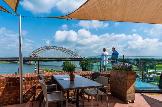 Foto De Bastei in Nijmegen, Aussicht, Museum besuchen - #1