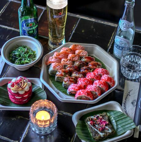 Foto De Sushimeisjes in Den Haag, Essen & Trinken, Viel spaß beim abendessen
